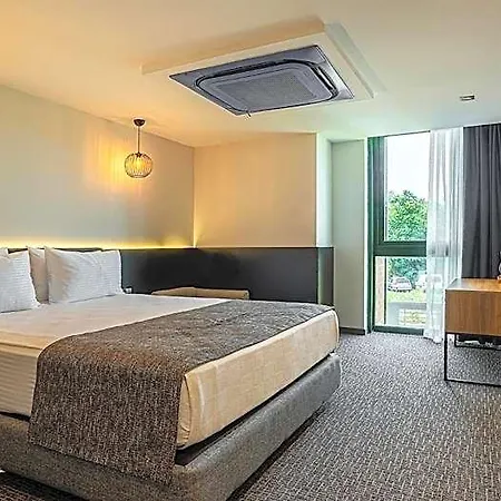 Inno Concept Hotell *